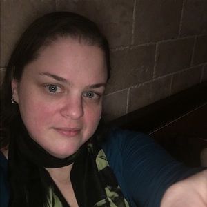 Meet your Posher, Michele